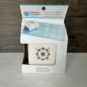 Martha Stewart Crafts GUIDING STAR Punch All Over the Page Pattern Scrapbooking